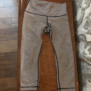 Lululemon leggings crop